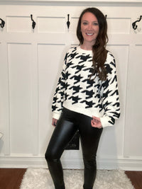 Avery Houndtooth Cropped Sweater