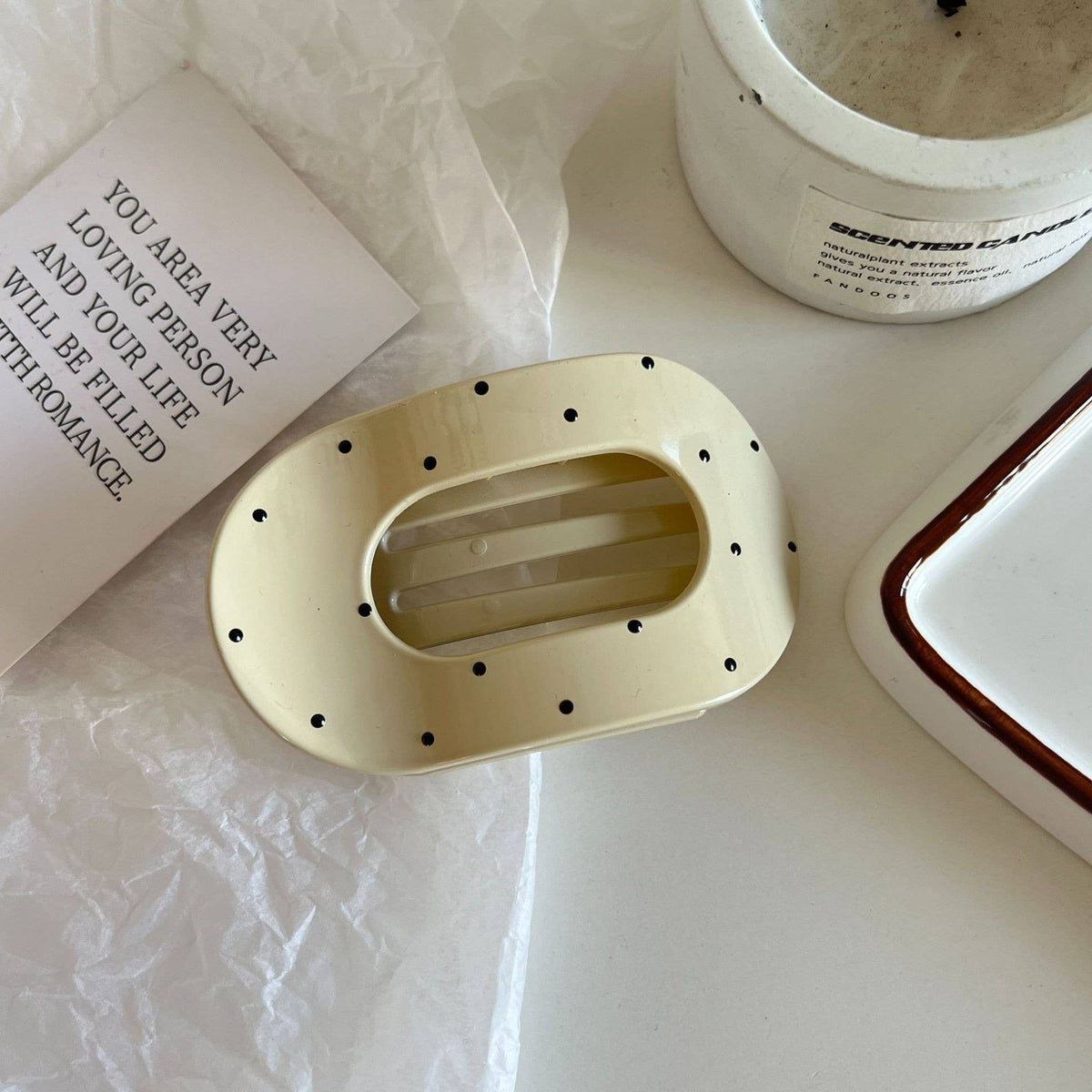 Jumbo Lay Flat Oval Hair Claw Clips