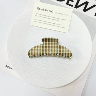 Vintage Plaid Pattern Hair Claw Clip: GreenBeige