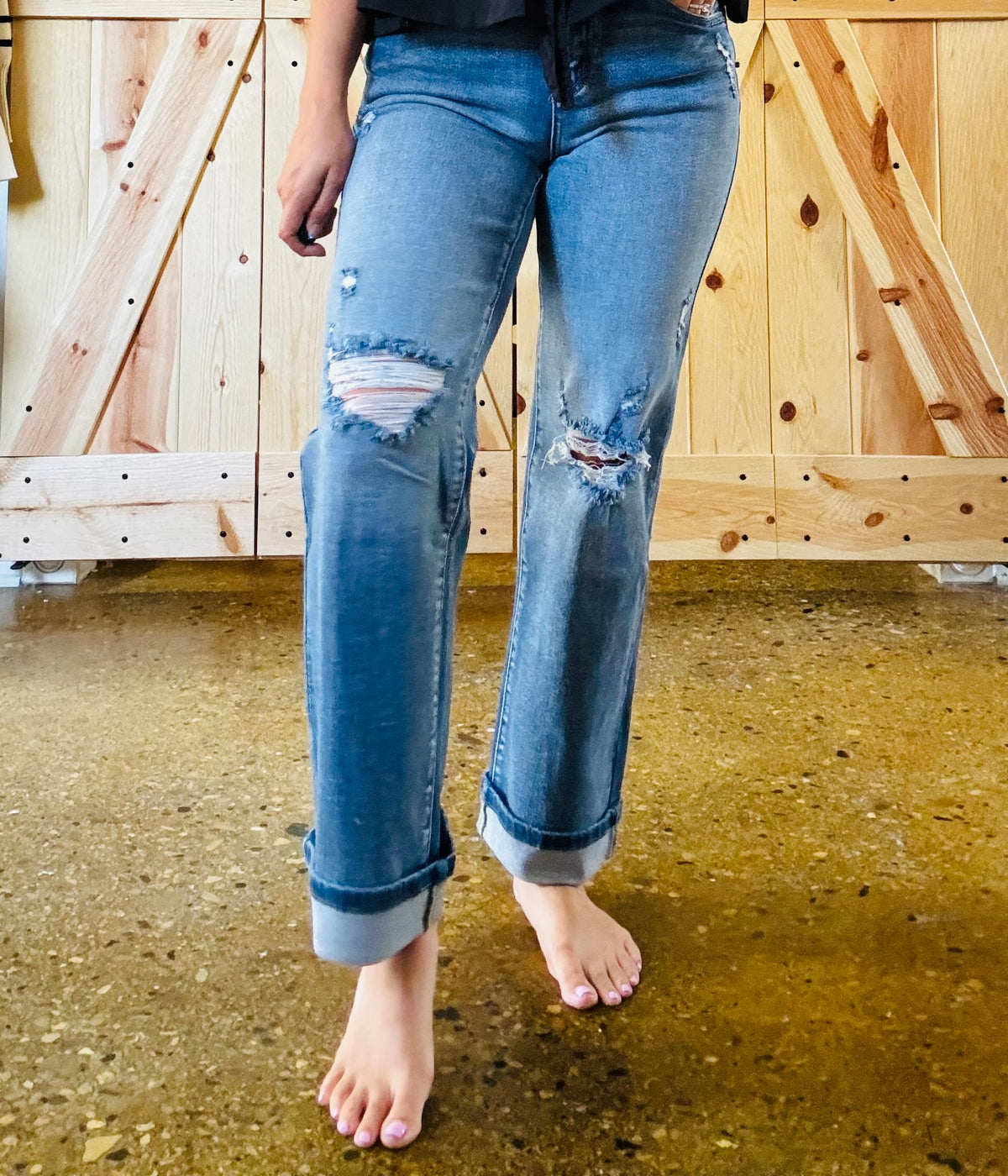 KanCan Mid Rise Straight Leg Jeans
