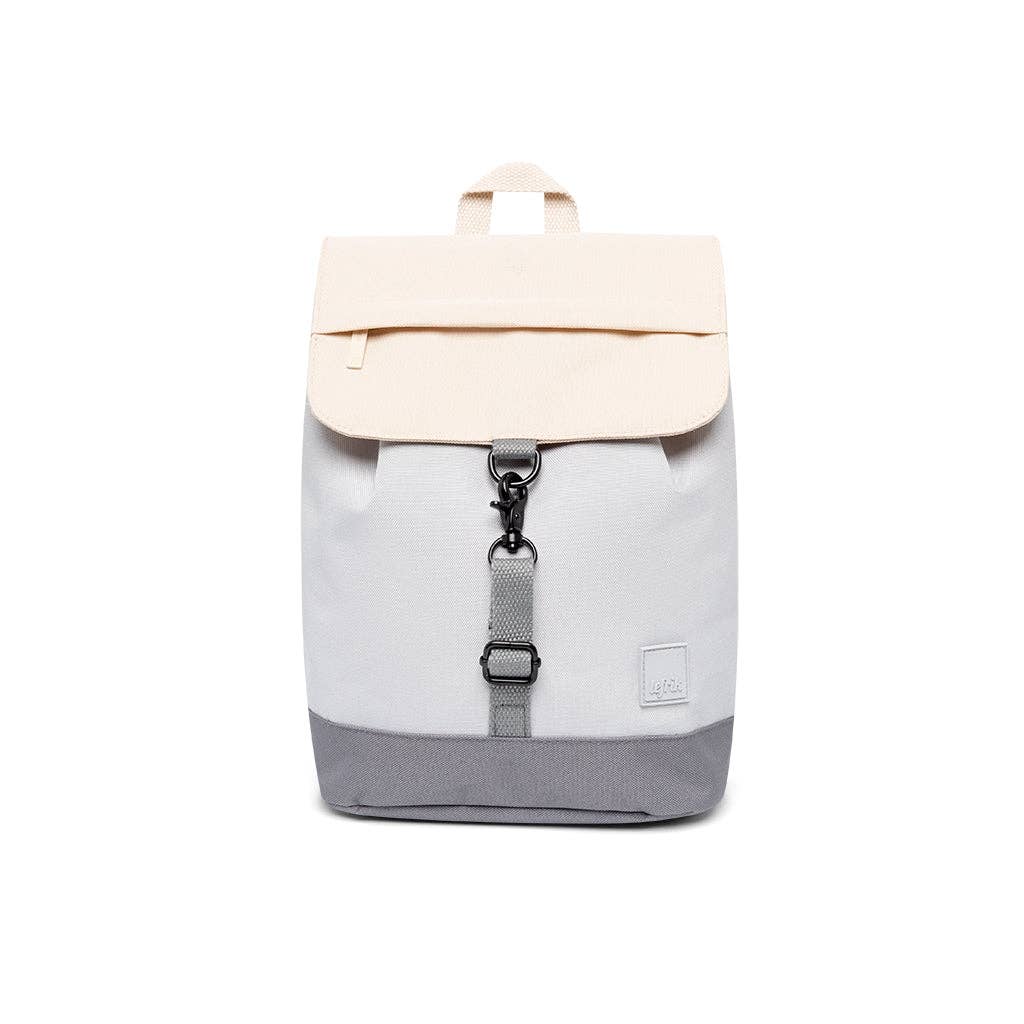 Scout Mini Backpack – lightweight, water-resistant, and eco-friendly bag made from OXFORD RPET fabric. Features adjustable cotton straps, a spacious main compartment, a quick-access flap pocket, and a hidden security pocket. Perfect for everyday use, school, or travel.