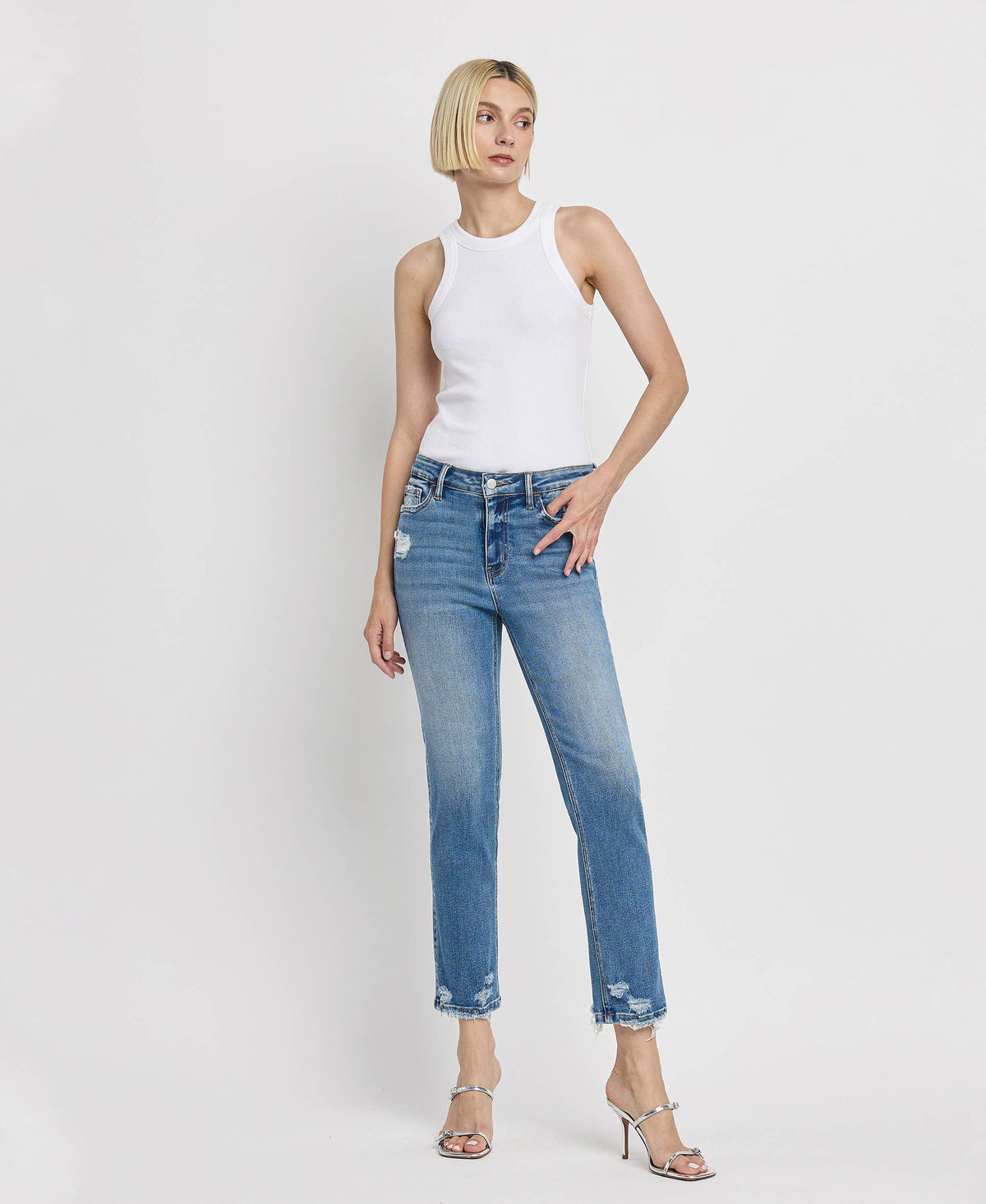 Lovervet High Rise Slim Straight jeans