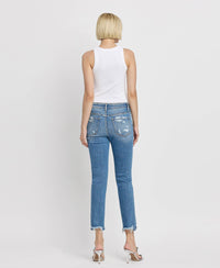 Lovervet High Rise Slim Straight jeans