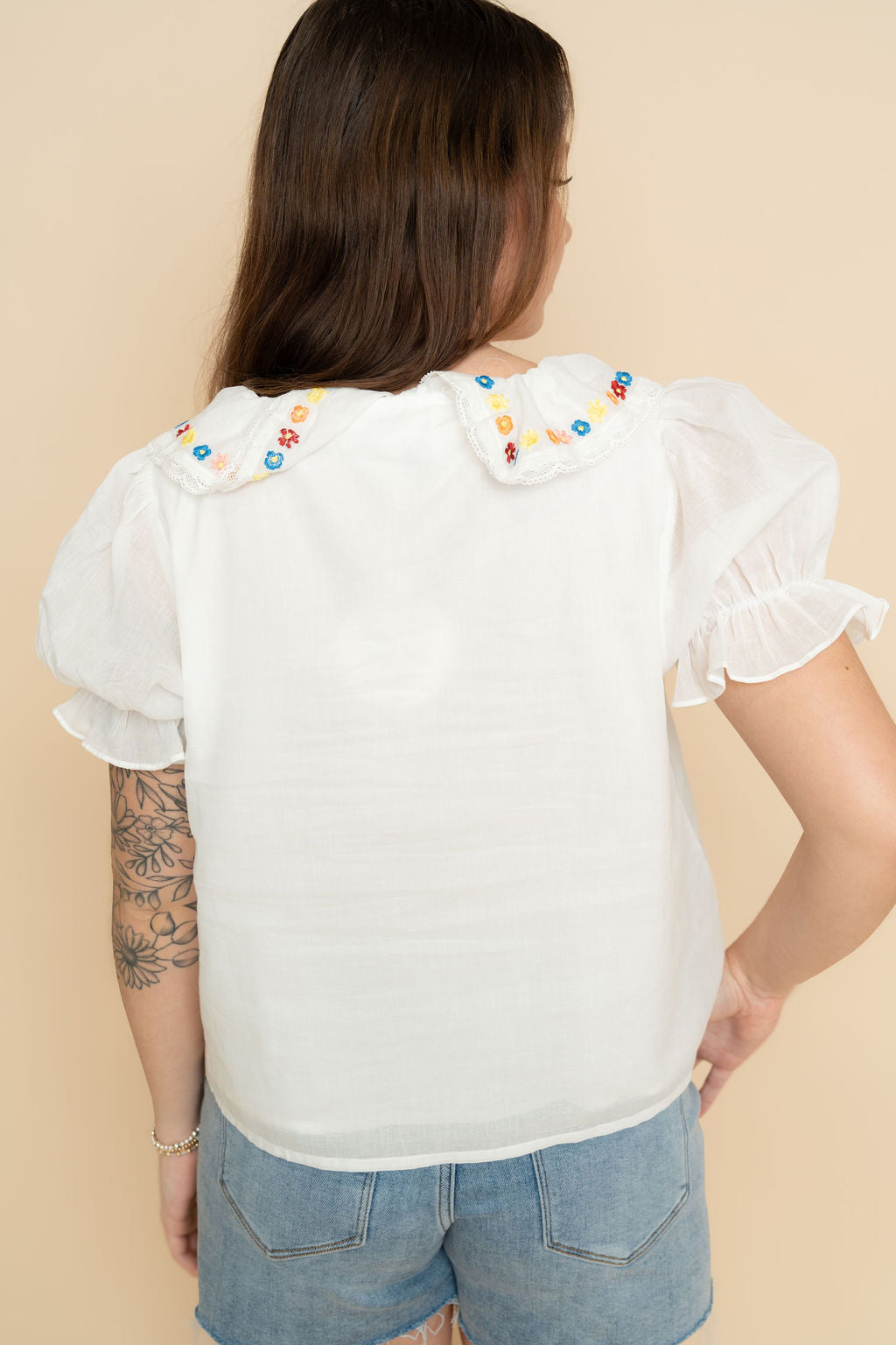 Womens boho blouse in white with ruffles and embroider details