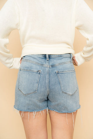 Vervet High Rise Shorts - Light Wash