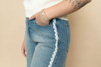 Jamie Lace Side Barrel Jeans