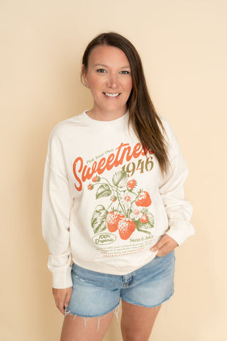 Cleo Strawberry Graphic Sweatshirt - Ivory