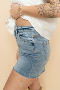 Vervet high rise denim jean shorts in a medium wash for women