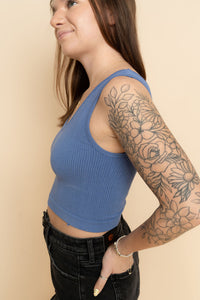 Women's seamless cami tank top in blue