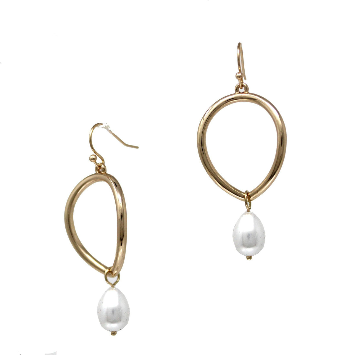 Gold Open Circle with Pearl Accents .75" Earring