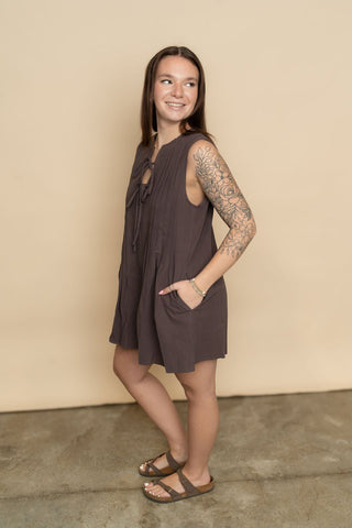 Bailee Sleeveless Romper - Wild Lavender Boutique