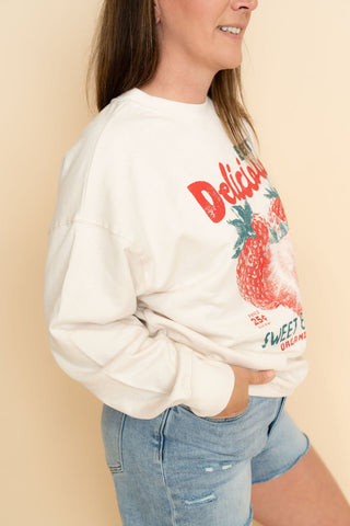Briar Strawberry Graphic Sweatshirt - Wild Lavender Boutique