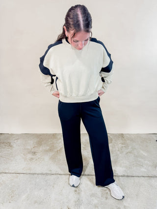 Carmen Contrast Sweatshirt - Black - Wild Lavender Boutique
