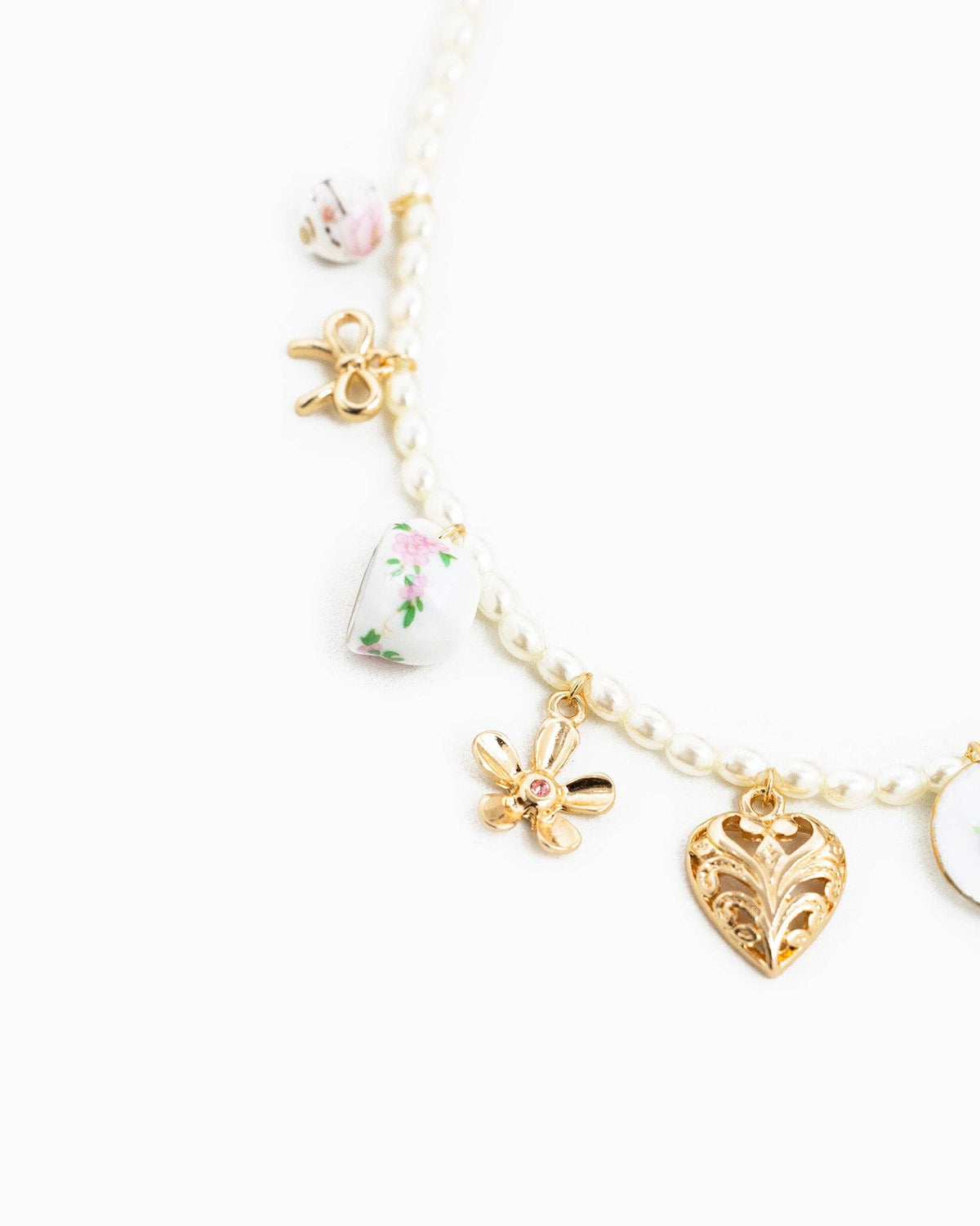 Feminine Ceramic Charm Pearl Chain Necklace