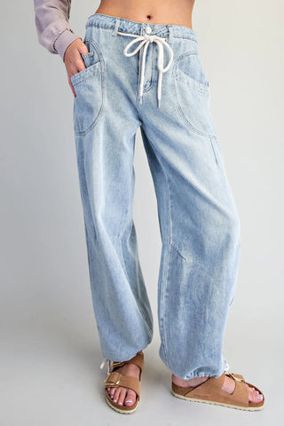 Mila Mineral Washed Jogger Pants - Light Wash