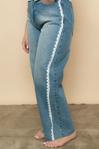 Jamie Lace Side Barrel Jeans - Wild Lavender Boutique