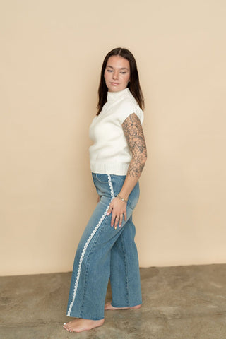 Jamie Lace Side Barrel Jeans - Wild Lavender Boutique